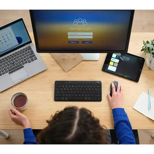 Trust Lyra teclado Oficina USB + RF Wireless + Bluetooth QWERTY Español Negro