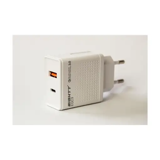 Eightt EQC3 cargador de dispositivo móvil Universal Blanco Corriente alterna Carga