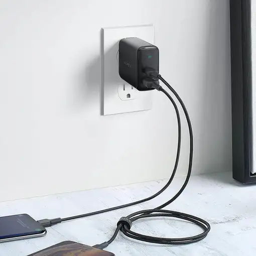 AUKEY PA-D5 cargador de dispositivo móvil Universal Negro Corriente alterna Carga