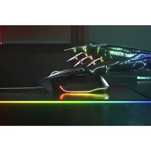 Razer Basilisk V3 ratón Juego mano derecha USB tipo A Óptico 26000 DPI