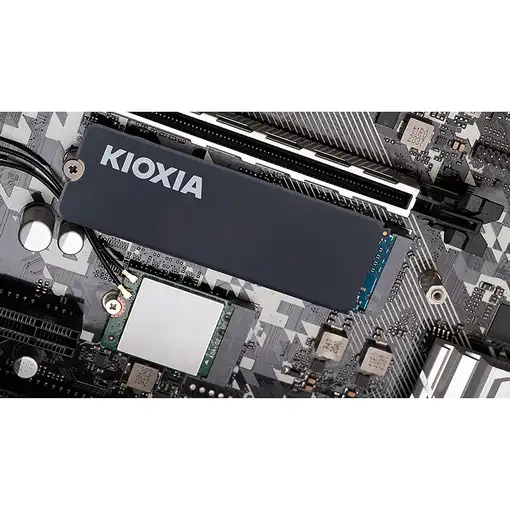 Kioxia LSC11K1T02G8 unidad de estado sólido 1,02 TB M.2 PCI Express 4.0 NVMe BiCS