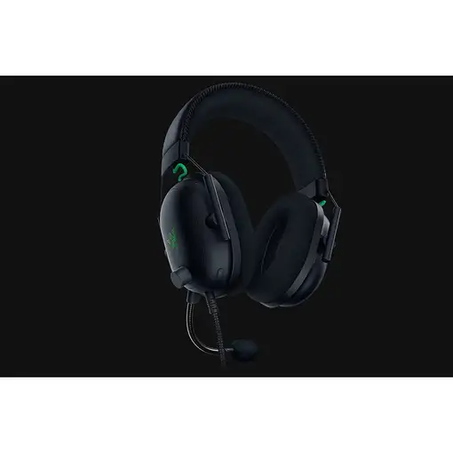 Razer Blackshark V2 Auriculares Alámbrico Diadema Juego Negro, Verde