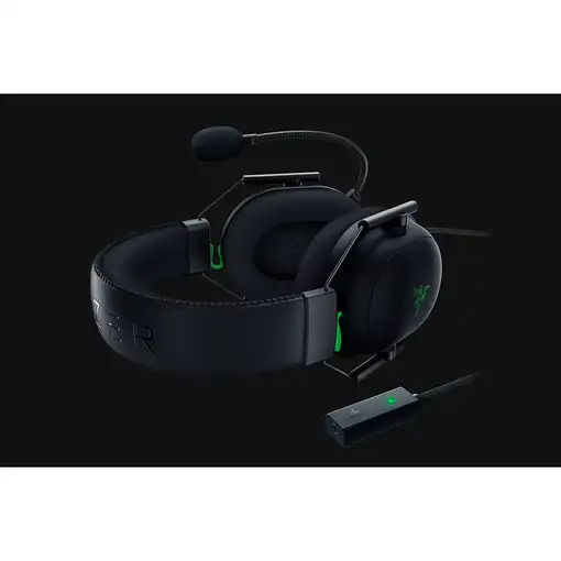 Razer Blackshark V2 Auriculares Alámbrico Diadema Juego Negro, Verde