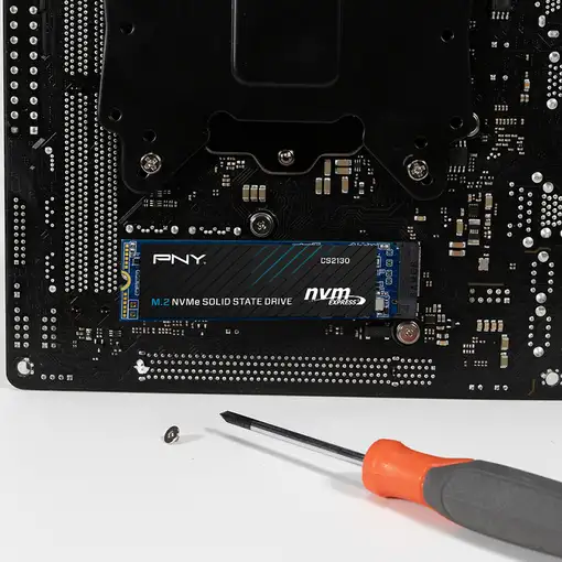 PNY CS2130 2 TB M.2 PCI Express 3.0 NVMe 3D NAND