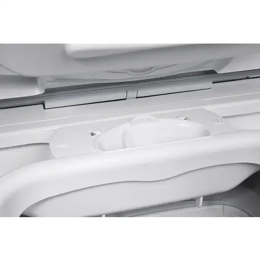 Electrolux SensiCare 600 EN6T5732NB lavadora Carga superior 7 kg 1300 RPM Blanco