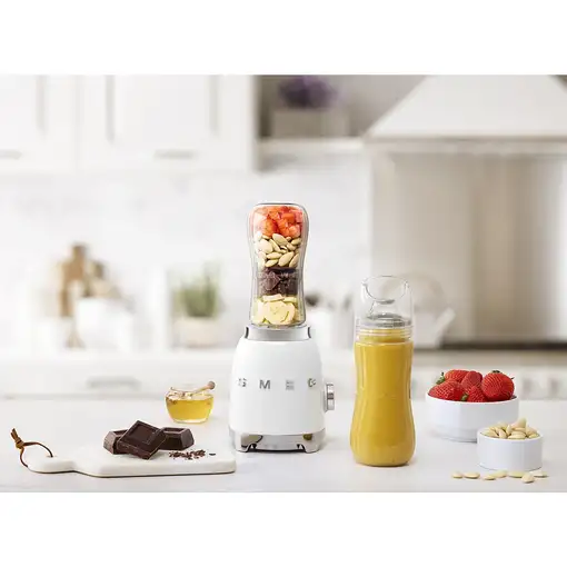 Smeg PBF01WHEU licuadora 0,6 L Batidora de vaso 300 W Blanco