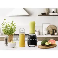 Smeg PBF01BLEU licuadora 0,6 L Batidora de vaso 300 W Negro