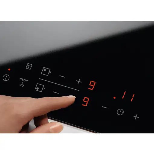 Placa de inducción 949 492 622 ELECTROLUX