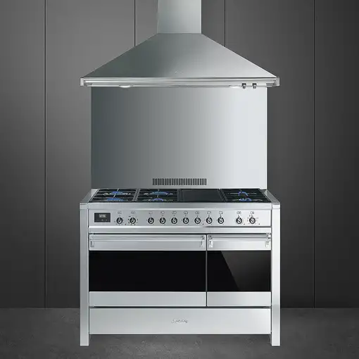 Smeg A3-81 cocina Cocina familiar tipo industrial Eléctrico Encimera de gas Acero