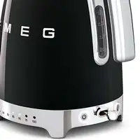 Smeg KLF04BLEU tetera eléctrica 1,7 L 2400 W Negro