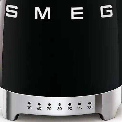 Smeg KLF04BLEU tetera eléctrica 1,7 L 2400 W Negro