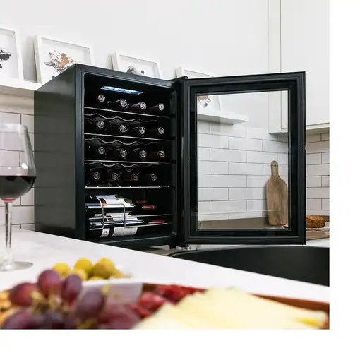 Cecotec 00122 enfriador de vino Nevera de vino Independiente Negro, Transparente 2