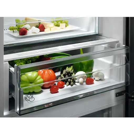 AEG Series 6000 RCB632E9MU Independiente 330 L E Acero inoxidable