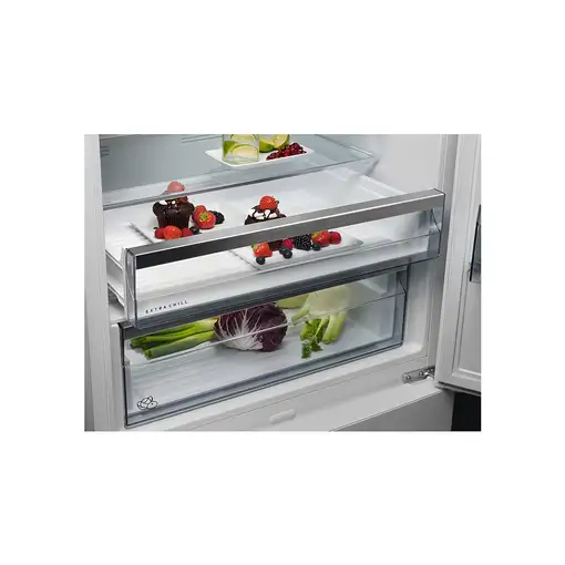 Nevera y congelador Independiente 481 L Acero inoxidable 75758 925 993 690 AEG