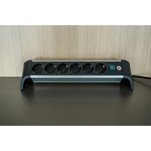 Brennenstuhl 1391040600 base múltiple 3 m 6 salidas AC Interior Negro, Plata