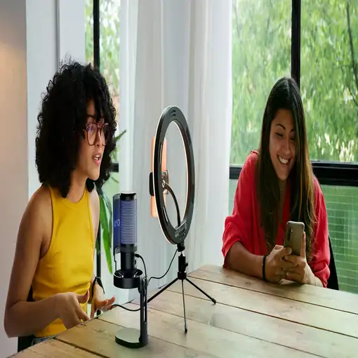 Micrófono USB con RGB, Sonido Hi-Fi, Cancelación de Ruido y Monitoreo