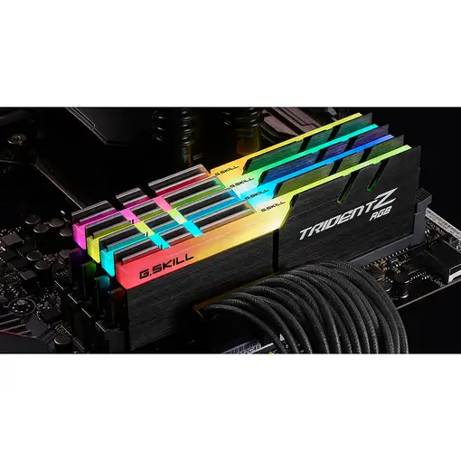 G.Skill Trident Z RGB F4-3600C16Q-64GTZRC módulo de memoria 64 GB 4 x 16 GB DDR4 3