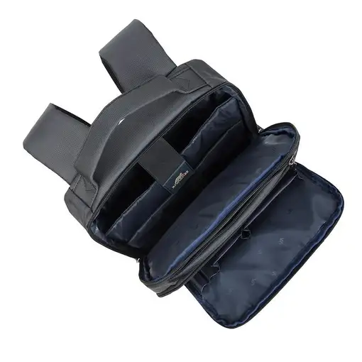 Rivacase 8262 39,6 cm (15.6") Funda tipo mochila Negro