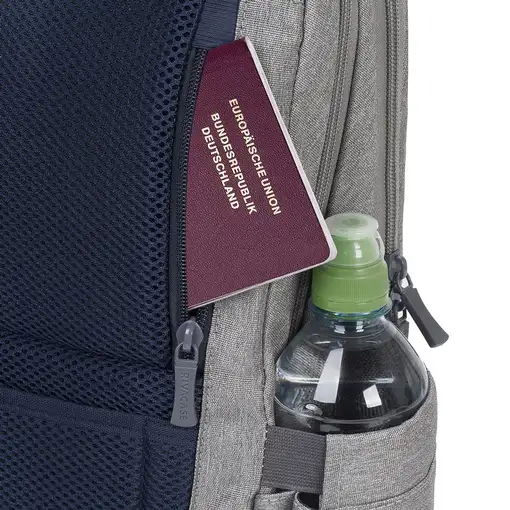 Rivacase 7760 39,6 cm (15.6") Funda tipo mochila Gris