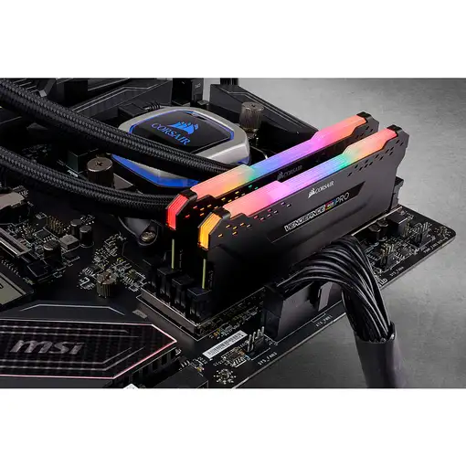 Corsair Vengeance RGB Pro CMW32GX4M2Z3600C18 módulo de memoria 32 GB 2 x 16 GB DDR