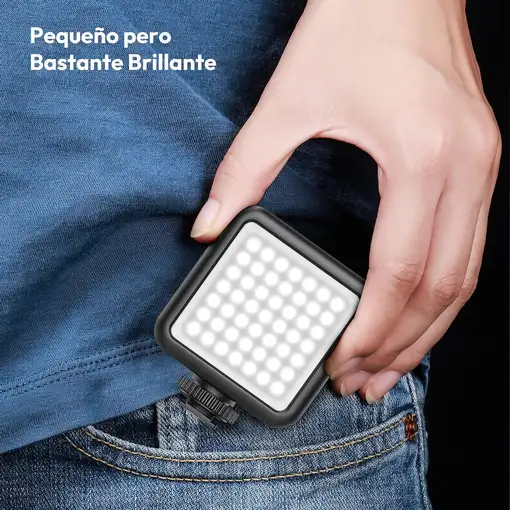 Luz LED 500K 49 LEDs CRI 95+ Recargable Zapata Fría