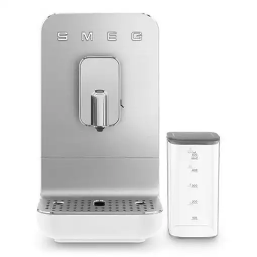 Cafetera Espresso Automática con sistema de leche, estilo Collezione