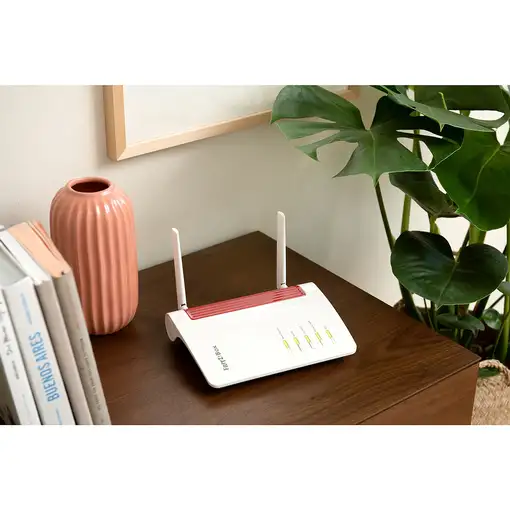Box 6850 5G router inalámbrico Gigabit Ethernet Doble banda (2,4 GHz / 5 GHz) Blan