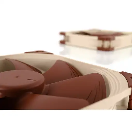 Noctua NF-A14 Carcasa del ordenador Ventilador 14 cm Beige, Marrón