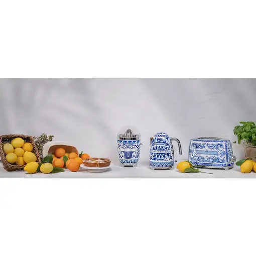 Smeg TSF01DGBEU tostadora 2 rebanada(s) 950 W Azul, Blanco