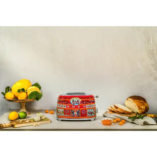 Smeg TSF01DGEU tostadora 6 2 rebanada(s) 950 W Multicolor
