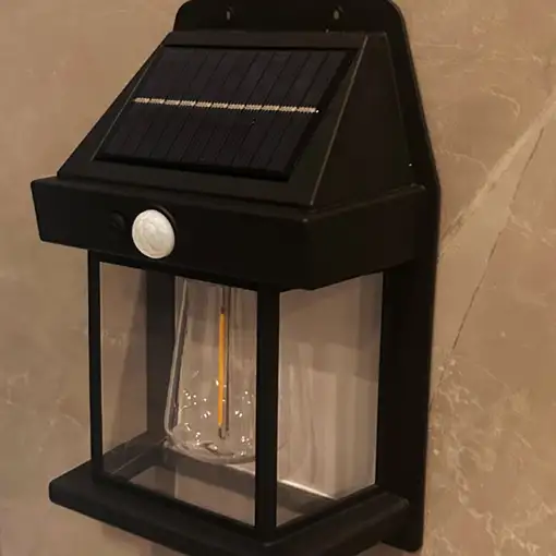 Luz solar de pared Klack con sensor de movimiento y 3 modos
