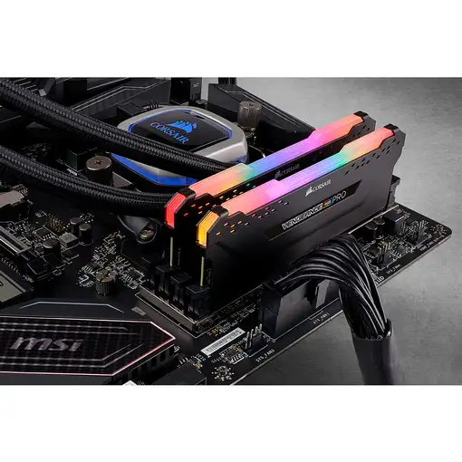 Corsair Vengeance RGB Pro CMW32GX4M2A2666C16 módulo de memoria 32 GB 2 x 16 GB DDR