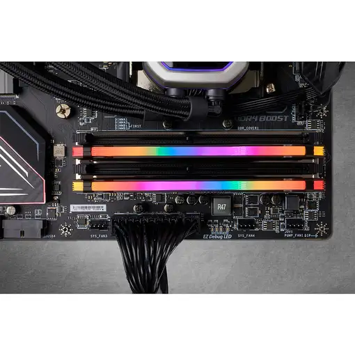 Corsair Vengeance RGB Pro CMW32GX4M2A2666C16 módulo de memoria 32 GB 2 x 16 GB DDR