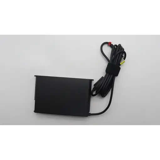Lenovo 5A11K67847 adaptador e inversor de corriente Interior 135 W Negro