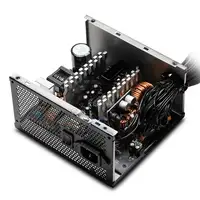 XPG PYLON 750W unidad de fuente de alimentación 24-pin ATX ATX Negro