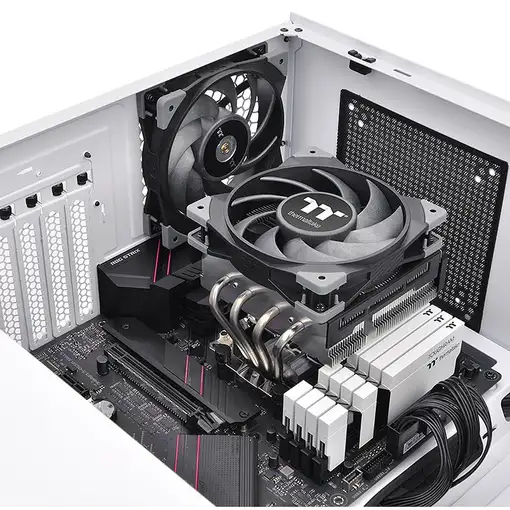 Thermaltake Toughair 110 Procesador Enfriador 12 cm Negro, Plata