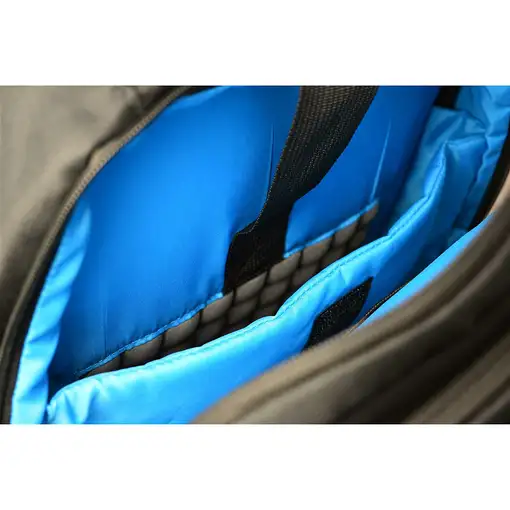 Techair Eco essential 39,6 cm (15.6'') Funda tipo mochila Negro