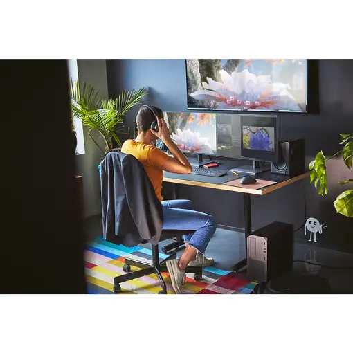 HP Z2 Tower G9 Workstation Intel® Core™ i7 i7-14700 16 GB DDR5-SDRAM 512 GB SSD Wi