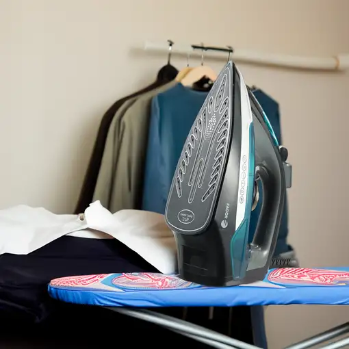 Plancha a vapor 2200W, suela cerámica, 350ml, Comforta Swell FGE05001 FAGOR