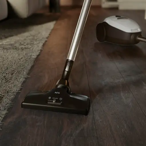 Aspiradora de tambor Secar 600 W Bolsa para el polvo VX82-1-2MG 3,5 L AEG