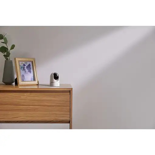 Eufy Security Indoor CAM 2K Pan & Tilt, Camara vigilancia WiFi Interior, Reconocim