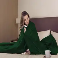 Manta eléctrica color verde y beige 130 x 180 cm