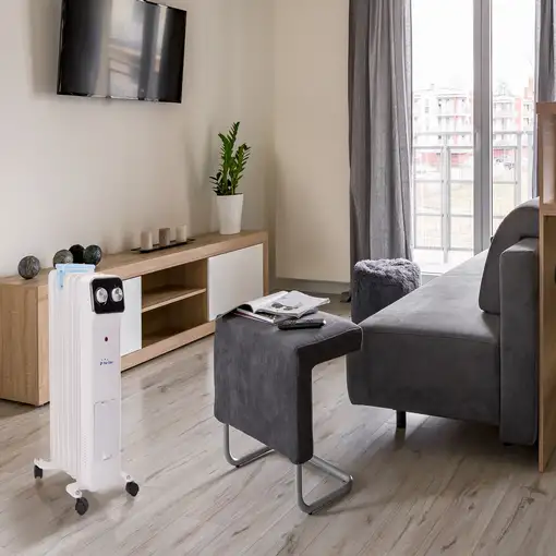 Radiador de aceite blanco de bajo consumo con recipiente para humidificación