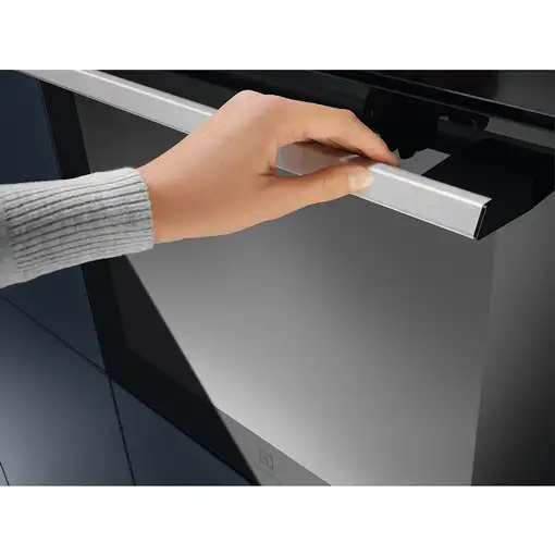 Horno 72 L Negro 949 496 380 ELECTROLUX