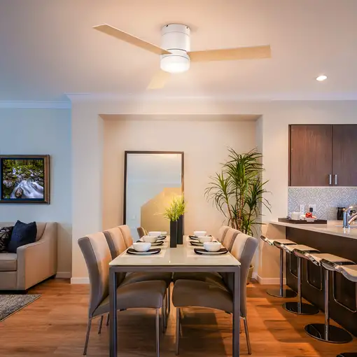 Ventilador de Techo 48W con Luz LED Mando a Distancia y 3 Aspas de Madera HOMCOM